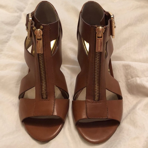 Michael Kors Brown Sandals - Picture 2 of 6